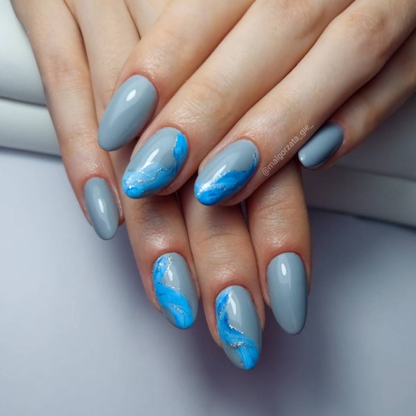 YOSHI UV geelilakka-103 Silver Yakuza 6ml