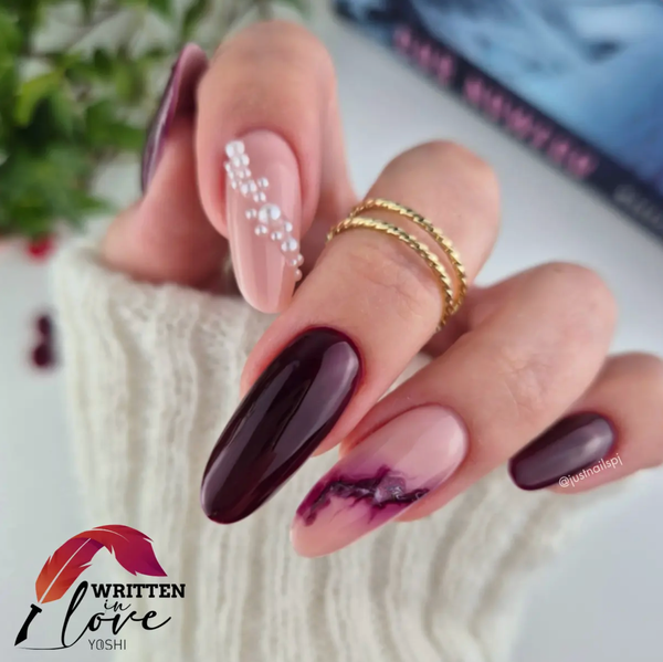 YOSHI UV geelilakka-167 Pages Of Passion 6 ml